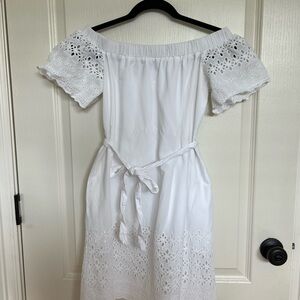 Donna Morgan White Off-Shoulder Flutter Sleeve Sundress